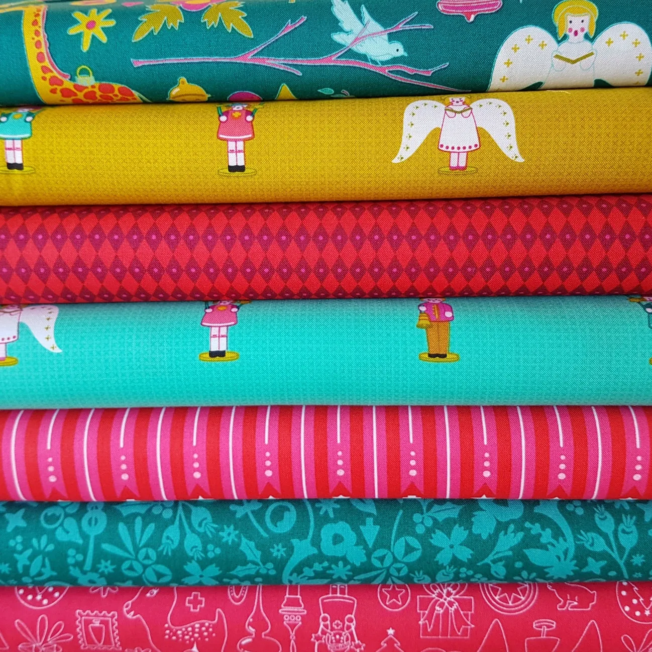 Alison Glass - Holiday - Kitschy in Brite
