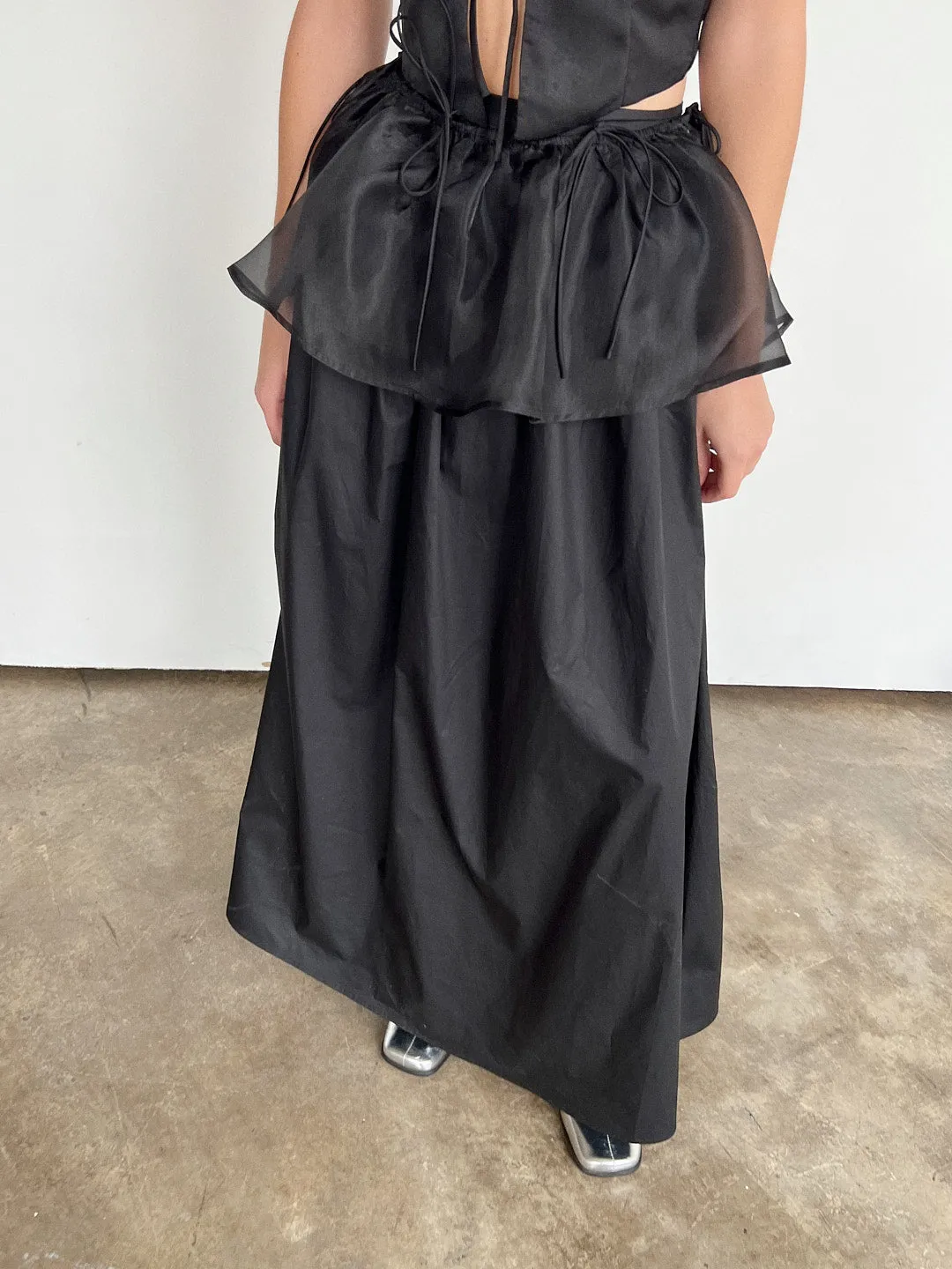 Arabesque Skirt - Onyx