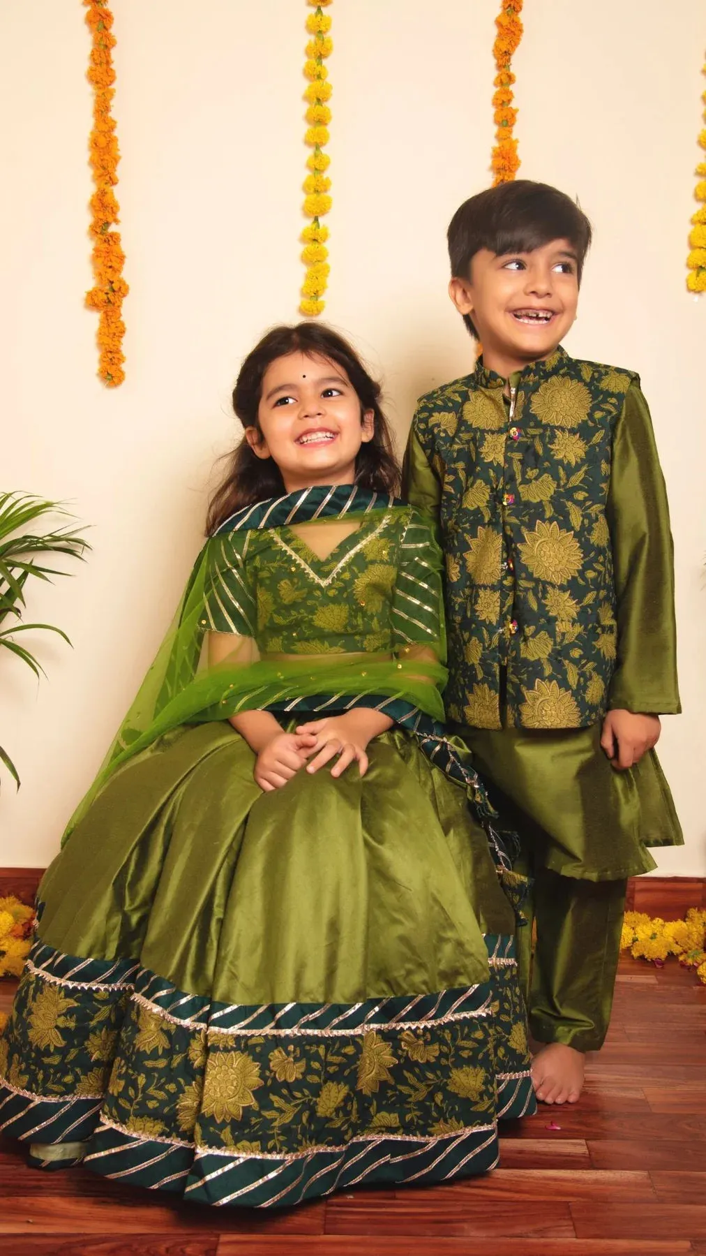 Boys Green Cotton Silk Kurta Pant Set with Printed Nehru Jacket