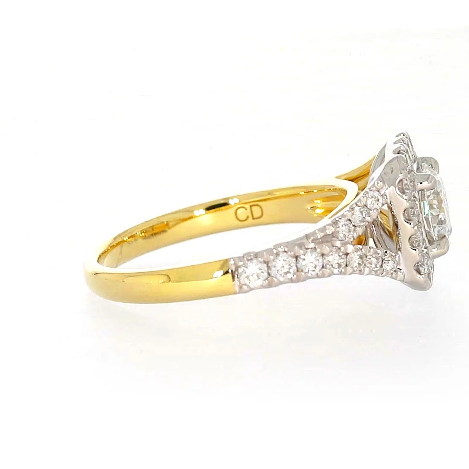 Celebration 18ct Yellow Gold Round Brilliant Cut 1 1/2 Carat tw of Certified Lab Grown Diamonds Ring