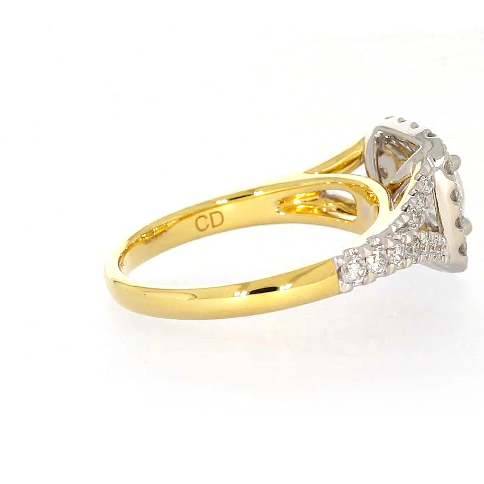 Celebration 18ct Yellow Gold Round Brilliant Cut 1 1/2 Carat tw of Certified Lab Grown Diamonds Ring