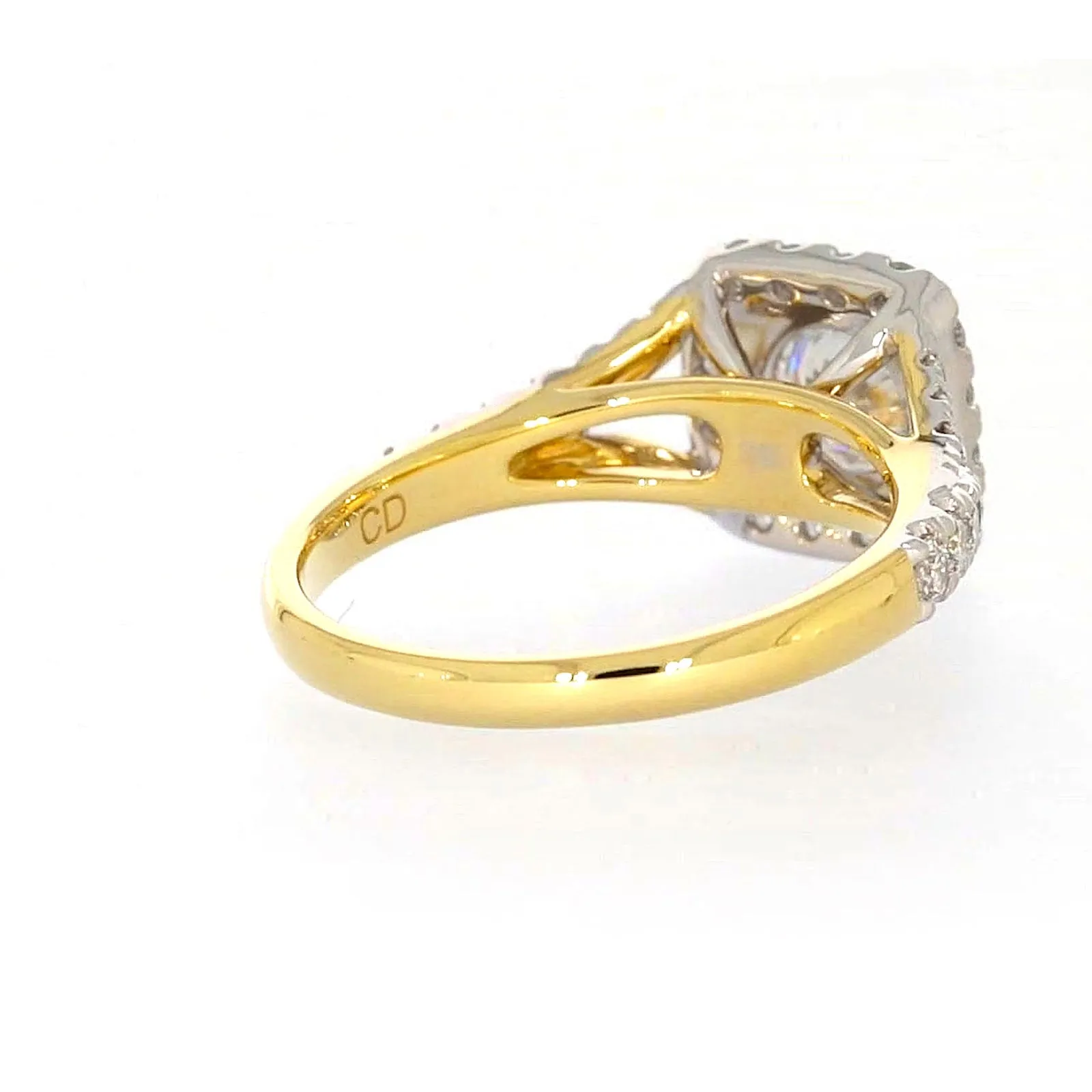 Celebration 18ct Yellow Gold Round Brilliant Cut 1 1/2 Carat tw of Certified Lab Grown Diamonds Ring