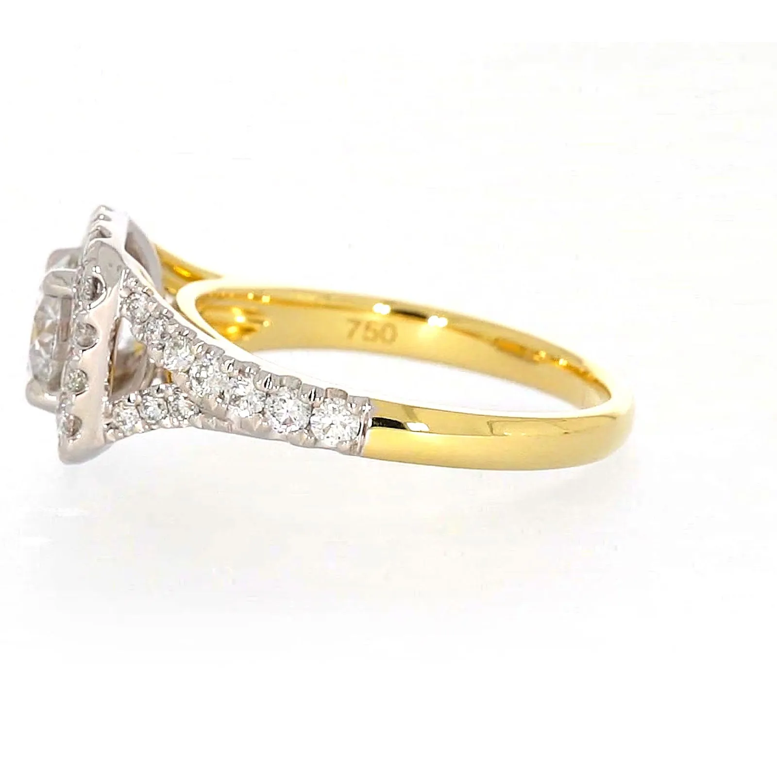 Celebration 18ct Yellow Gold Round Brilliant Cut 1 1/2 Carat tw of Certified Lab Grown Diamonds Ring