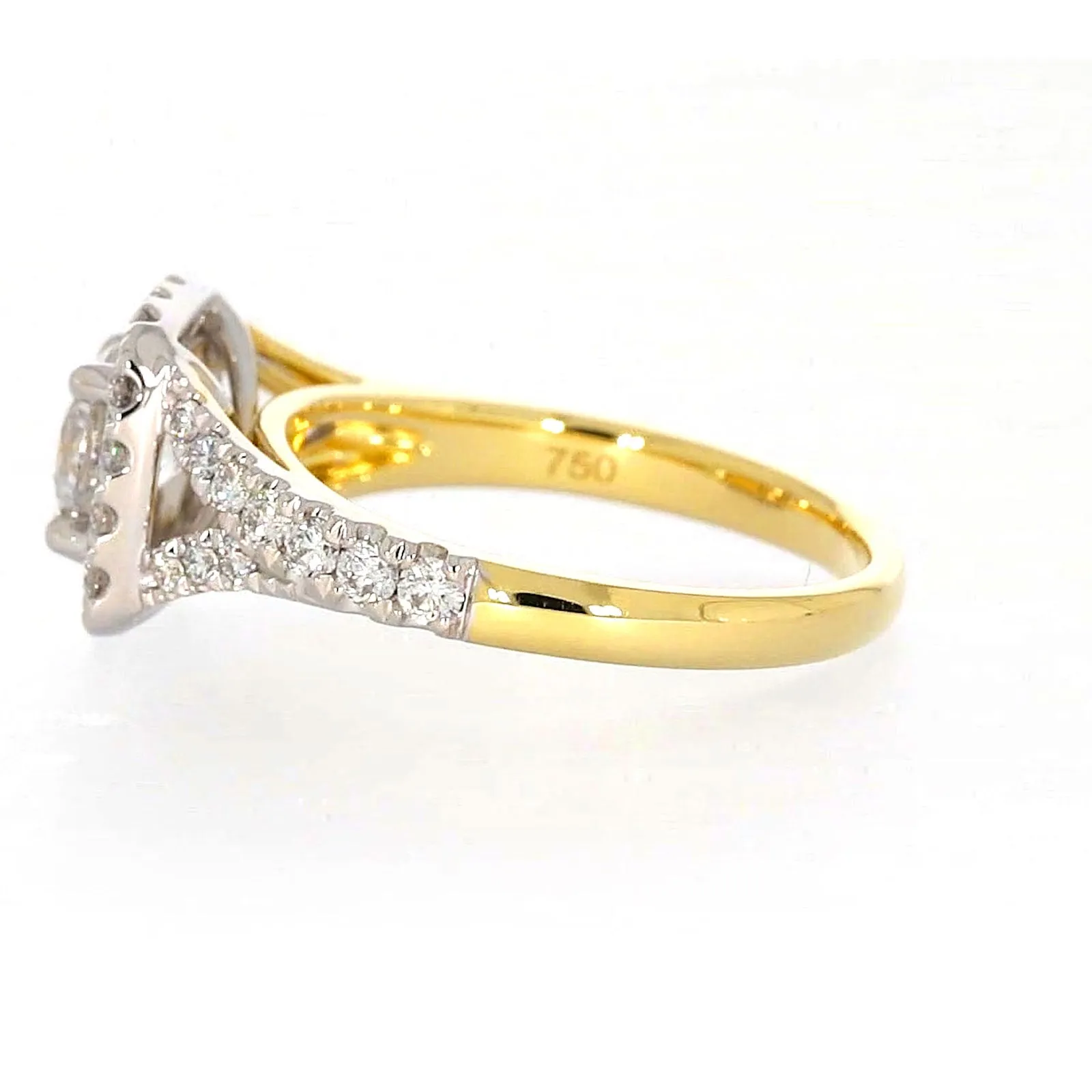 Celebration 18ct Yellow Gold Round Brilliant Cut 1 1/2 Carat tw of Certified Lab Grown Diamonds Ring