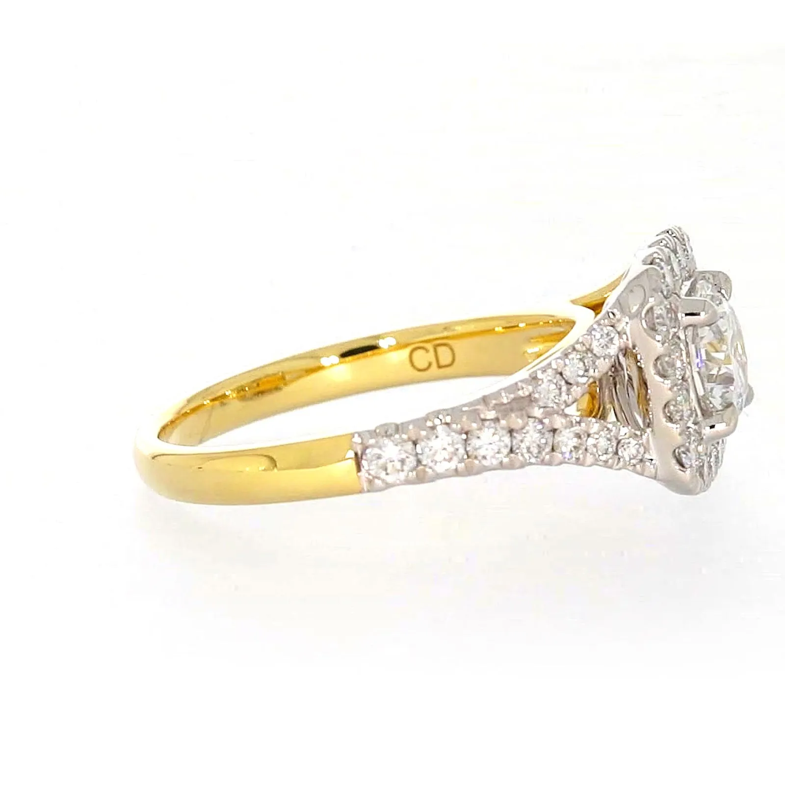 Celebration 18ct Yellow Gold Round Brilliant Cut 1 1/2 Carat tw of Certified Lab Grown Diamonds Ring