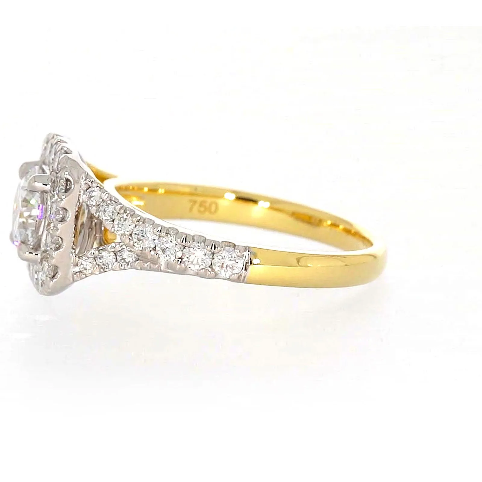 Celebration 18ct Yellow Gold Round Brilliant Cut 1 1/2 Carat tw of Certified Lab Grown Diamonds Ring