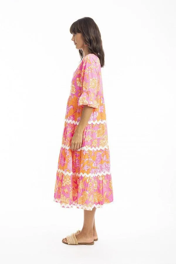 Layla Layered Midi Dress pink