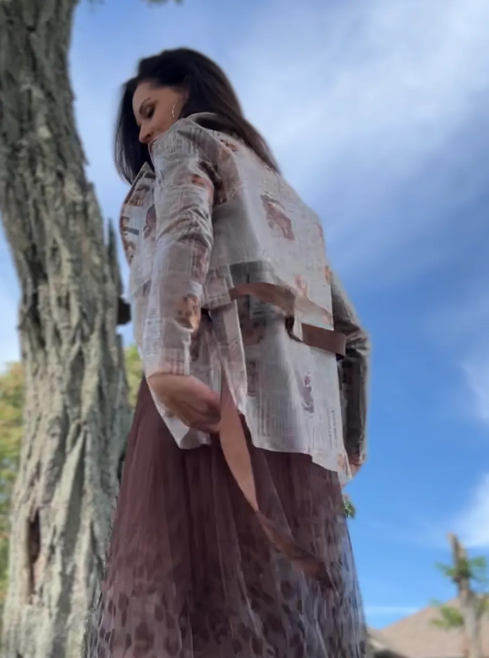 Raincoat news & animal print (Brown)