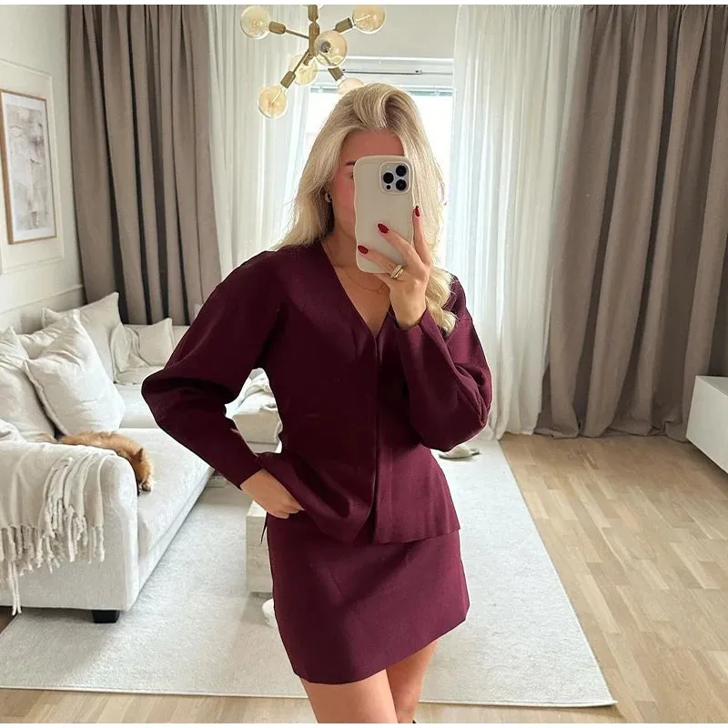 V-neck Chic buttons Cardigan and short knit skirts