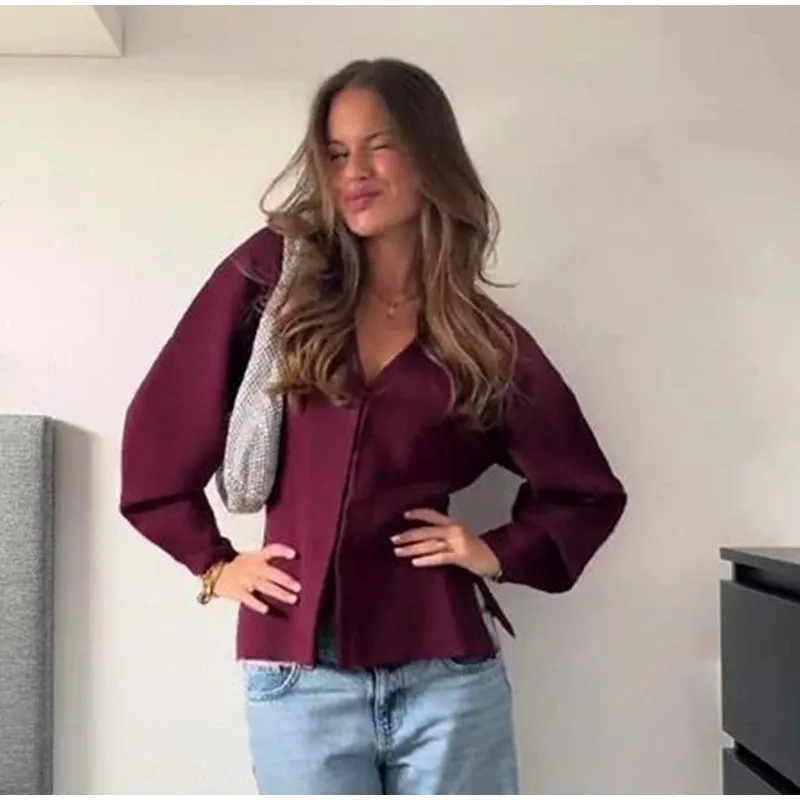 V-neck Chic buttons Cardigan and short knit skirts