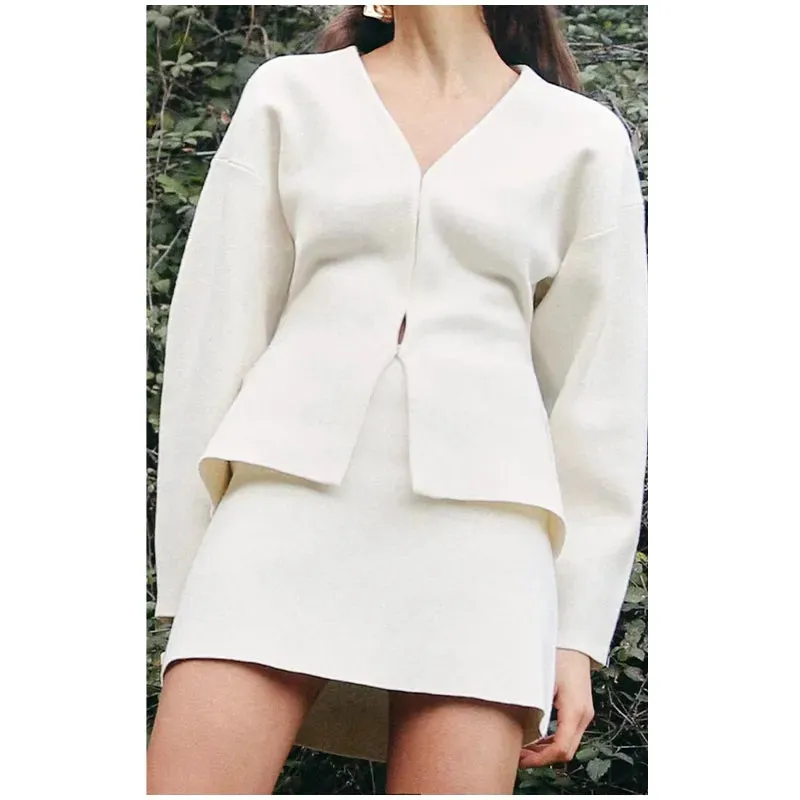 V-neck Chic buttons Cardigan and short knit skirts