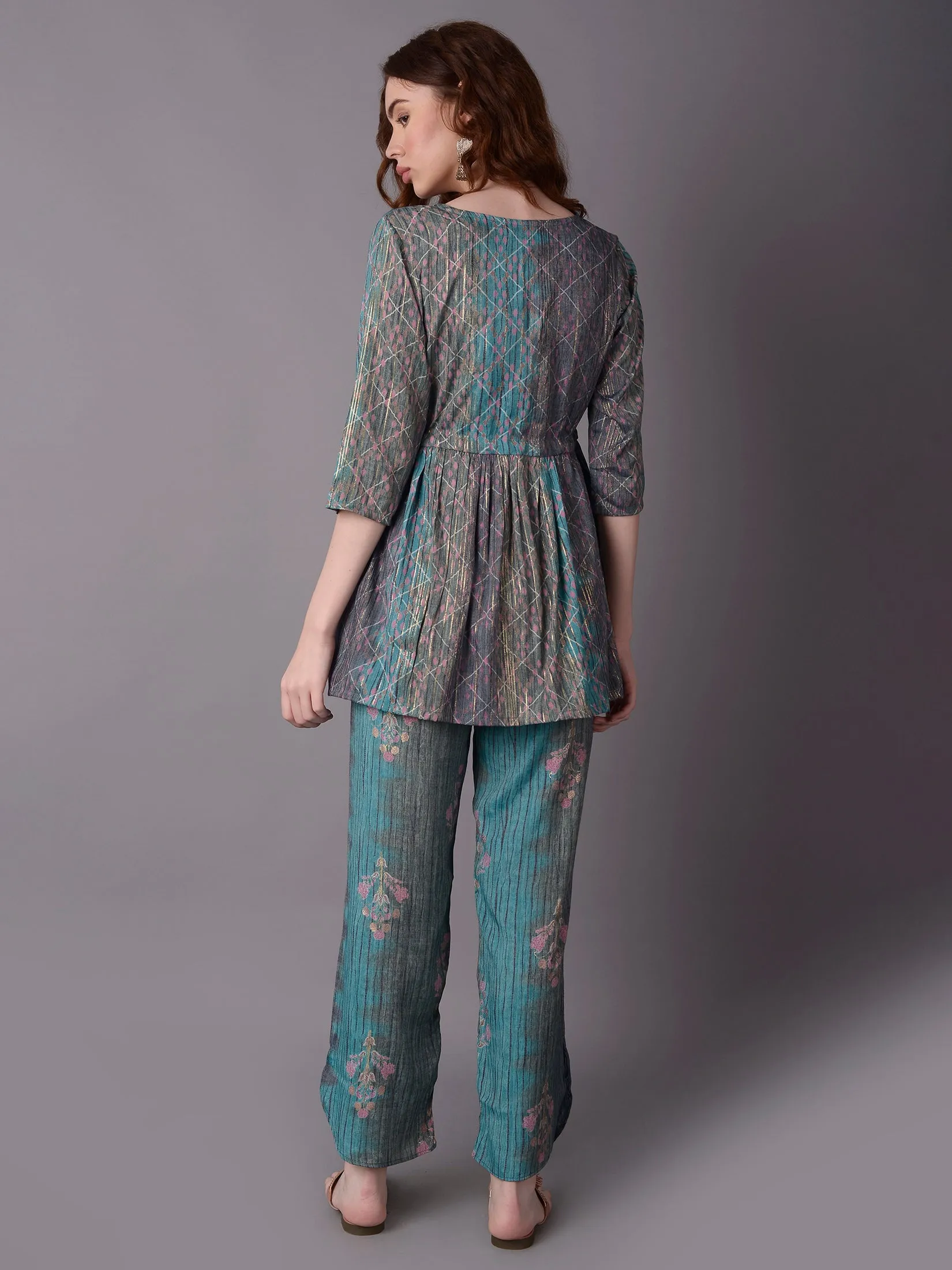 Women Multicolor Stripe Printed Kurta Comfort Pant Jacket